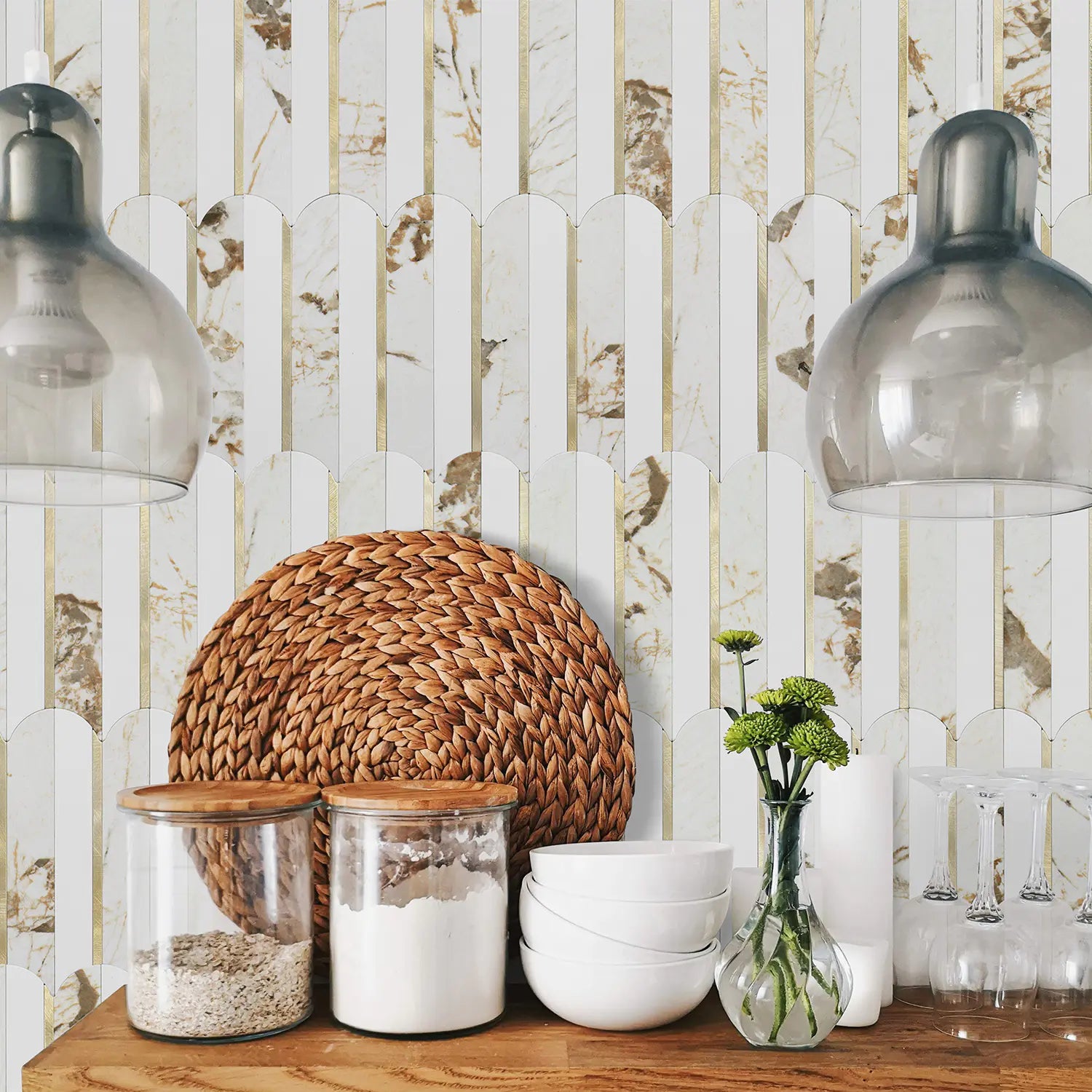 Oval PVC Mixed Metal Mosaic Tile - Marble Gold & White With Gold